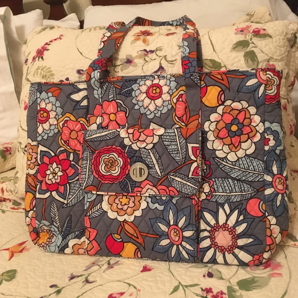 Vera Bradley Turnlock Tote NWT